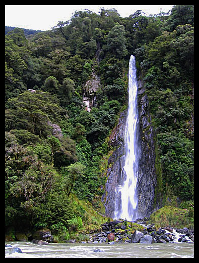 Thunders Creek Falls